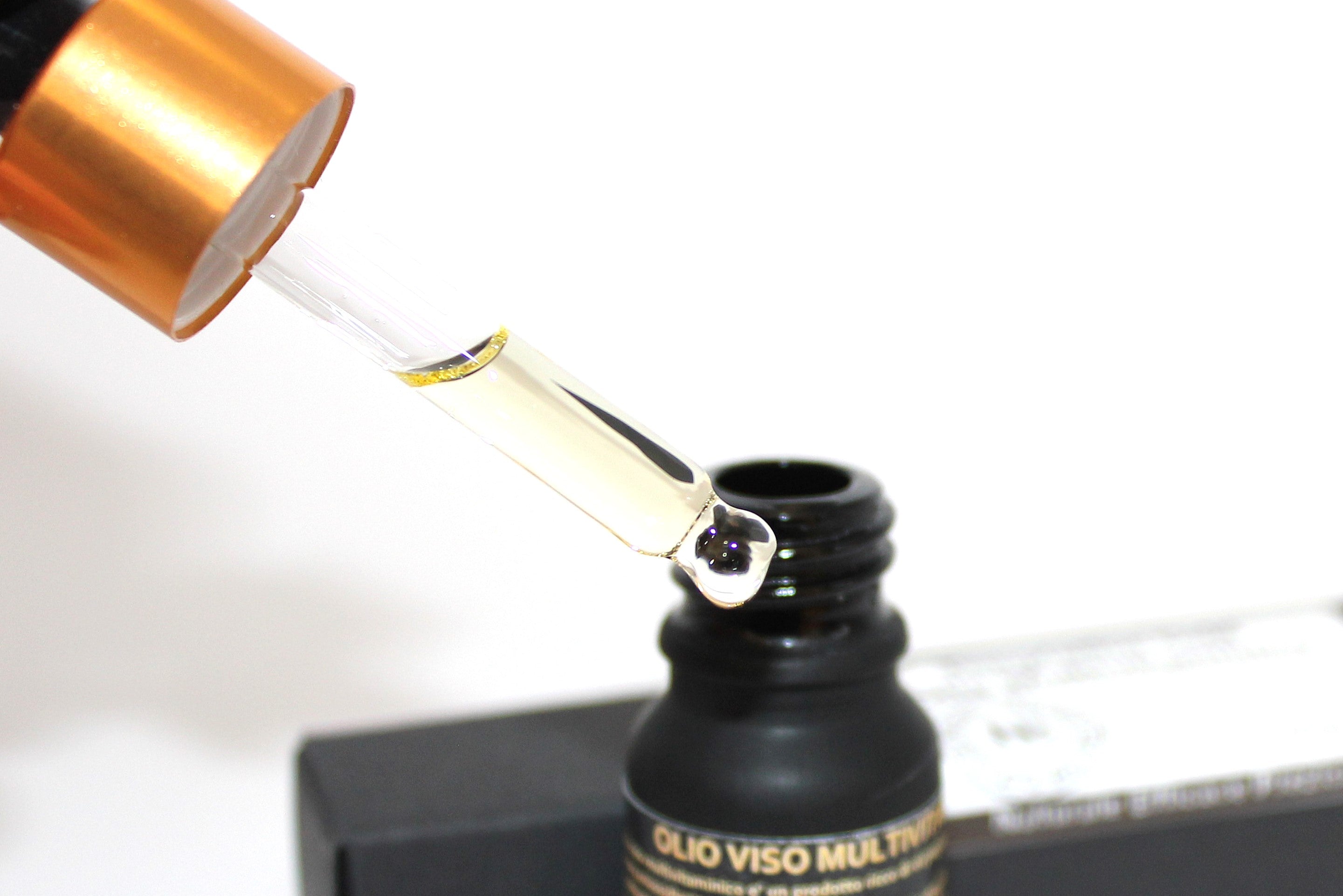 OLIO VISO MULTIVITAMINICO